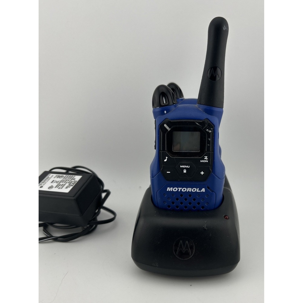 Motorola Talkabout‎ MC220R - Two Way Radio w/ Charging Base